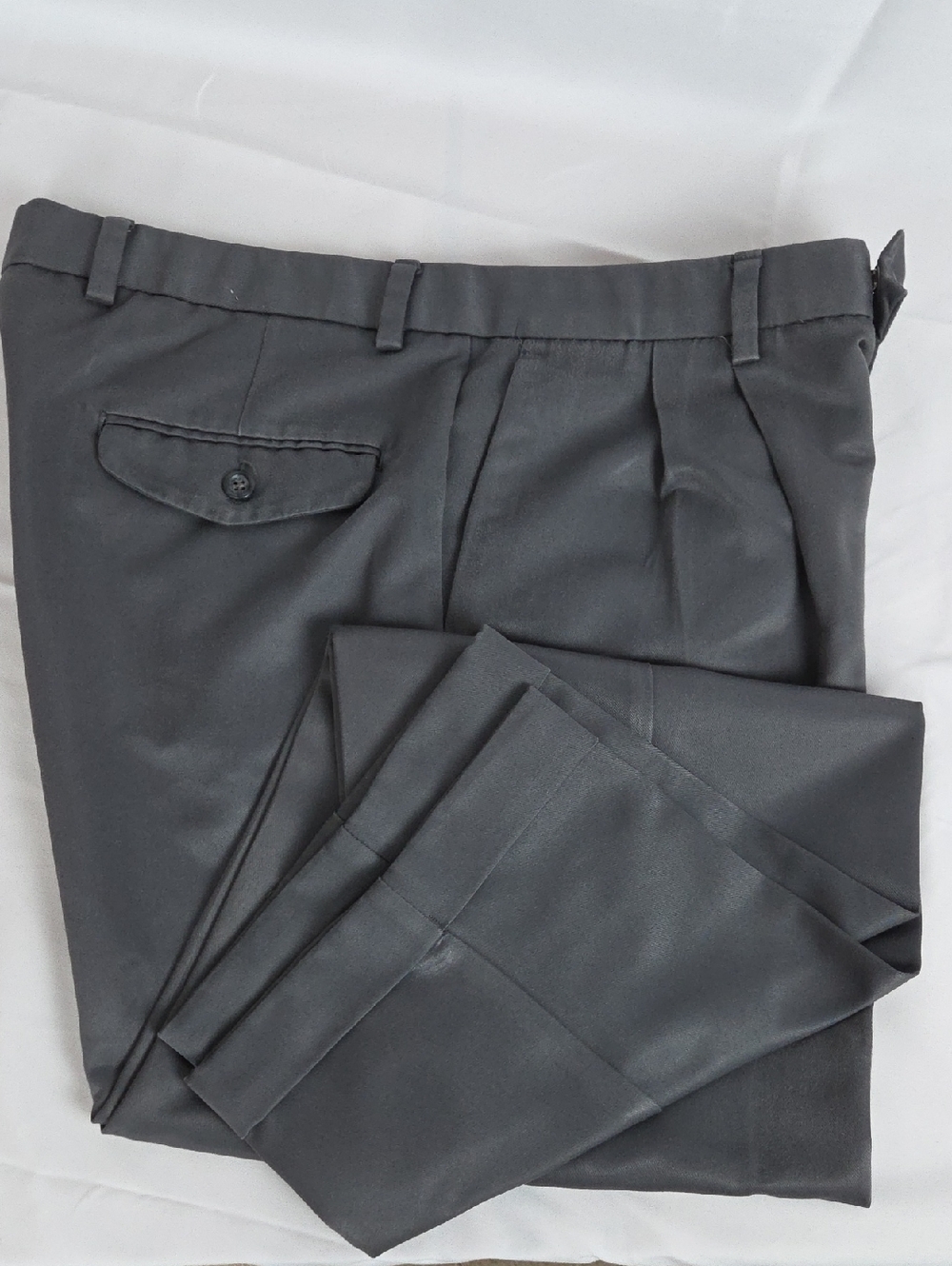 Dockers Men's Pleated Dress Pants - Charcoal Gray